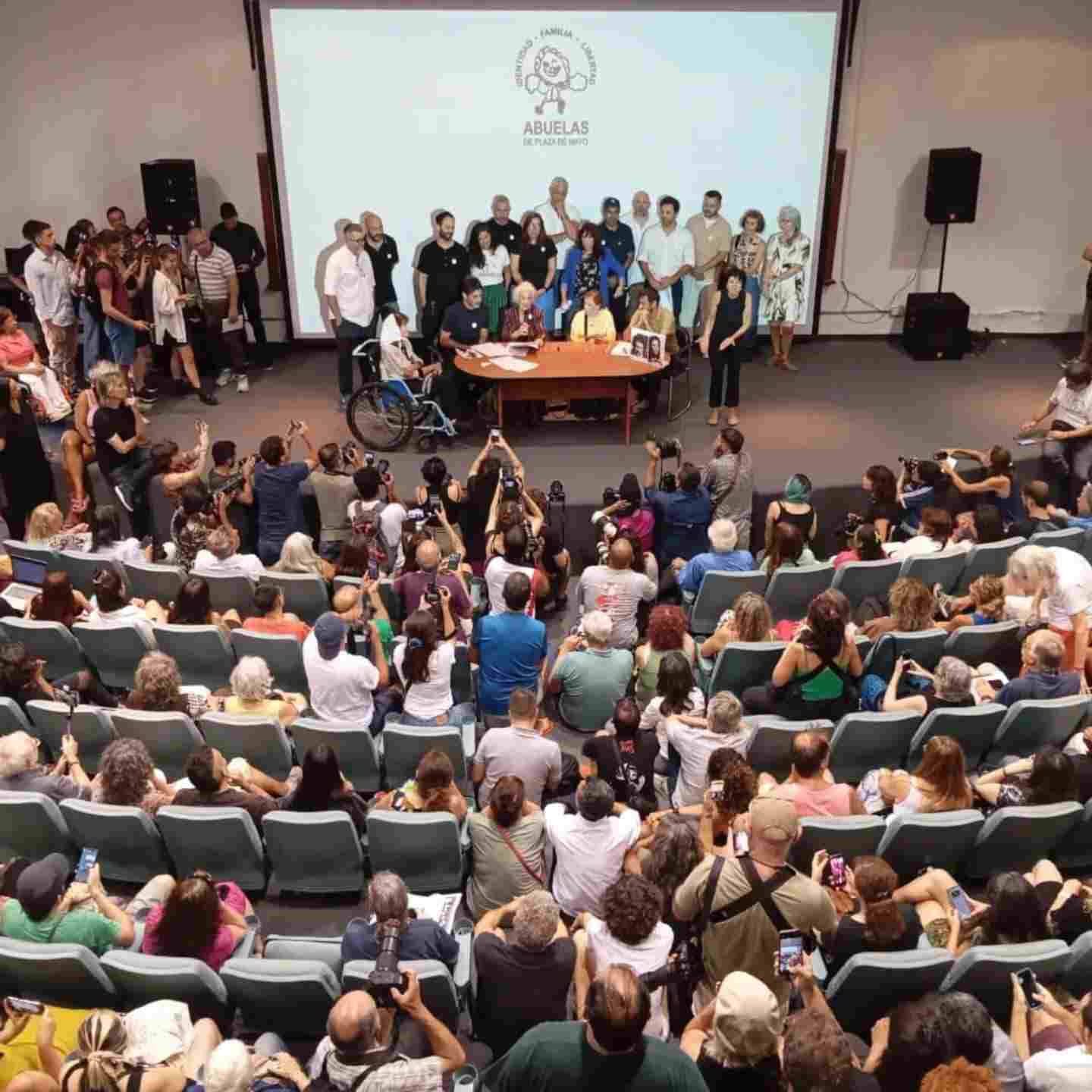 Abuelas de Plaza de Mayo encuentra la nieta 139