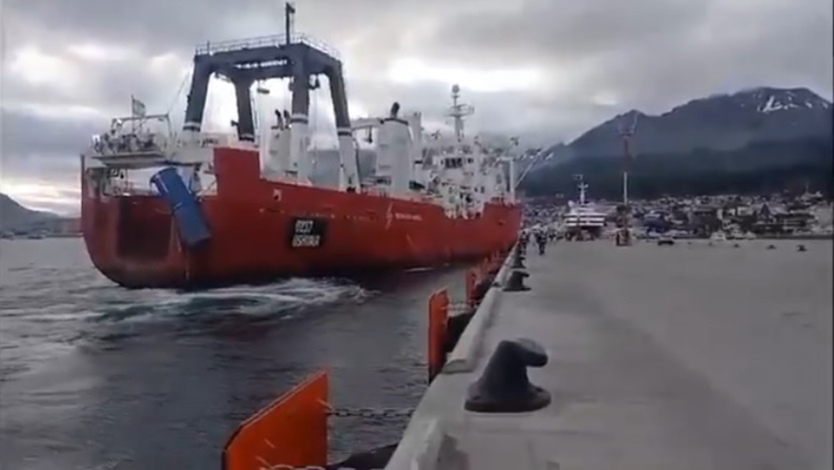 El Puerto de Ushuaia opera con normalidad tras incidente con buque pesquero