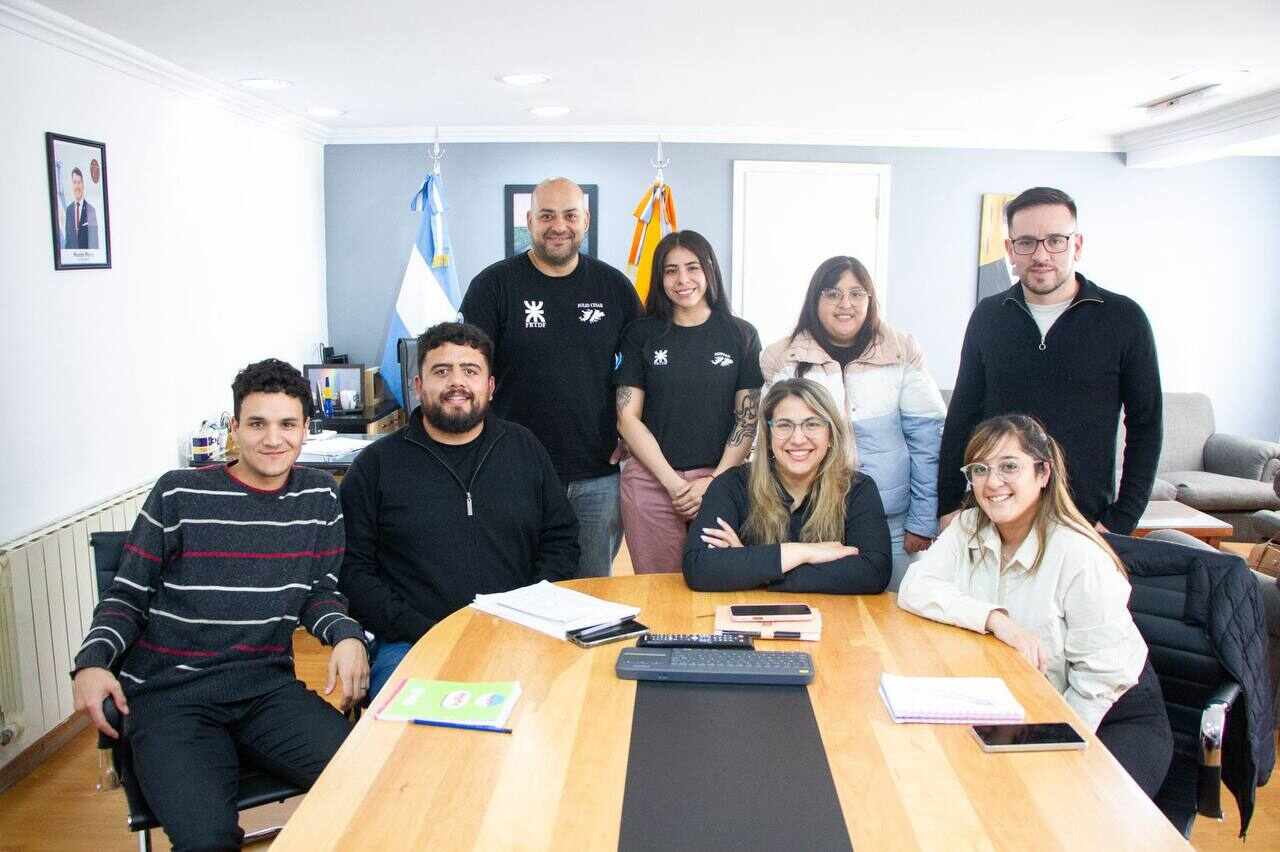 Municipio acompaña la Primer Jornada Regional de Estudiantes de Ingeniería Química y Carreras Afines